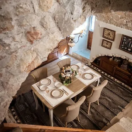 Villa Casa Felicia-the Castle Mansion