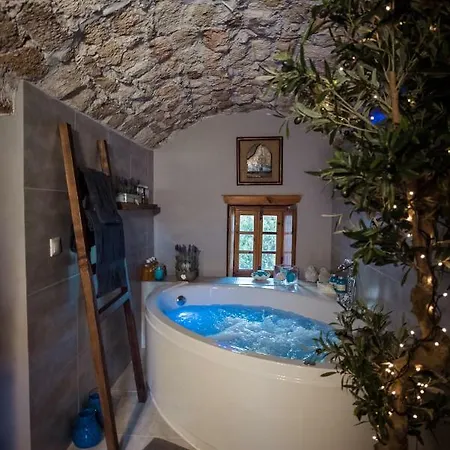 Villa Casa Felicia-the Castle Mansion Monemvasia