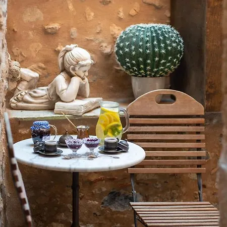 Casa Felicia-the Castle Mansion