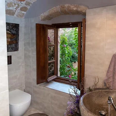 Casa Felicia-the Castle Mansion Villa Monemvasia